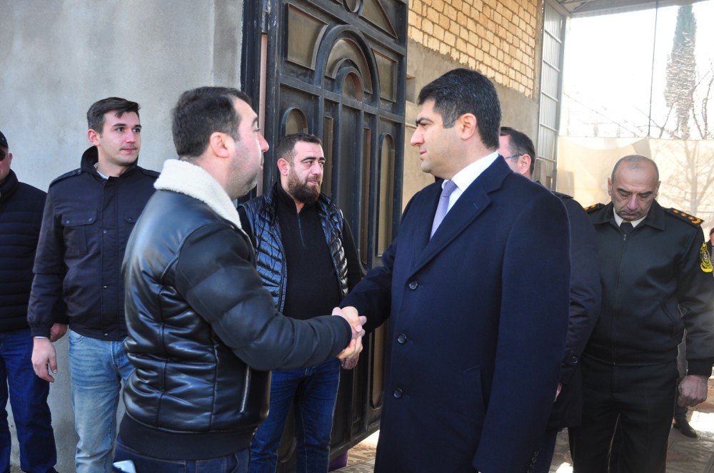 Qocaman şair Qurban Həmidoğlu ilə vida mərasimində icra başçısı da iştirak edib